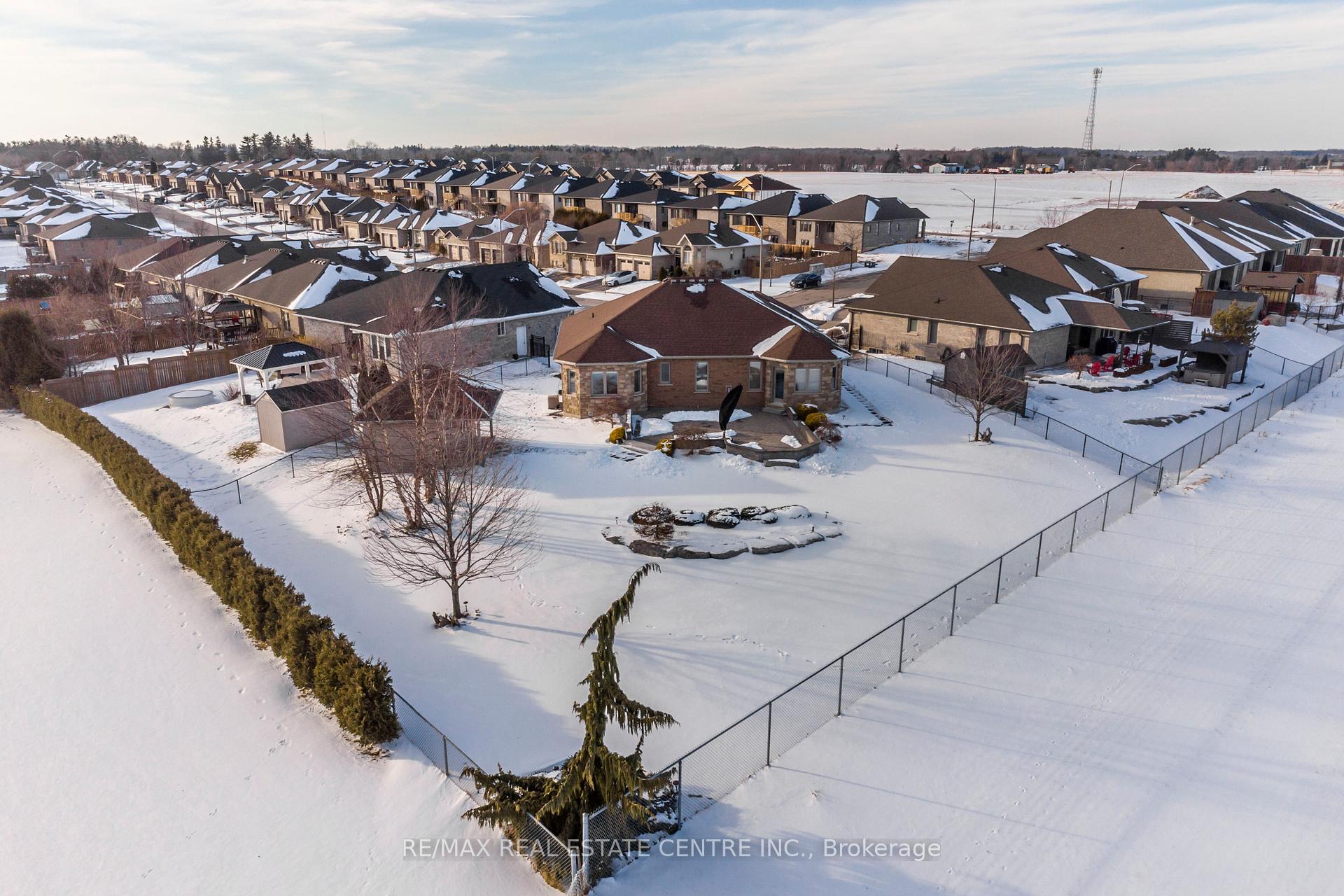 Photo 34 of 86 Willits Crescent, Brant, Brantford Twp — HOMEH