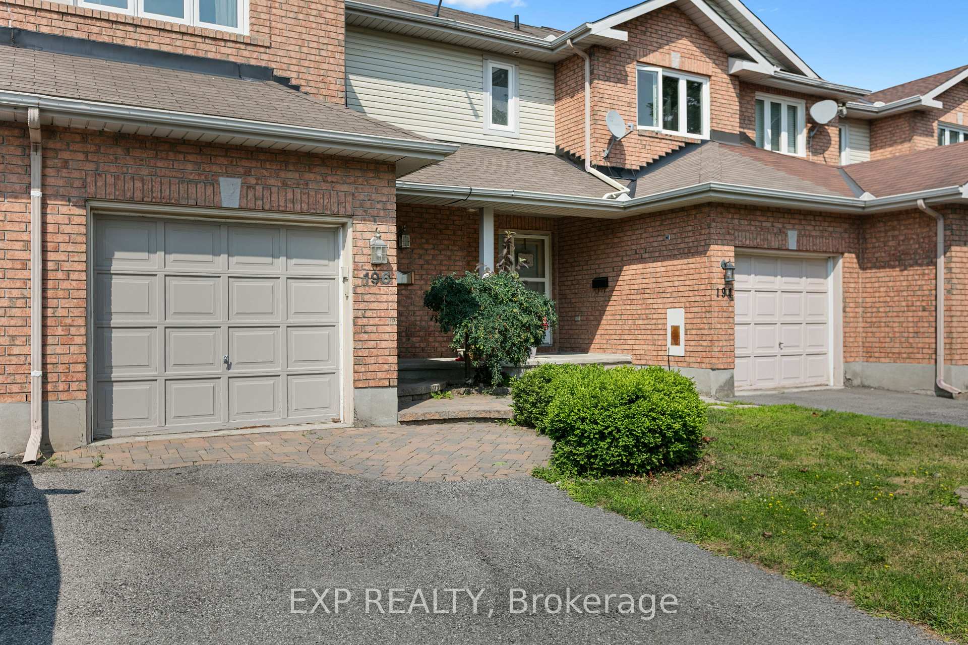 Photo 2 of 196 Daventry Crescent, Ottawa, Barrhaven - Longfields — HOMEH