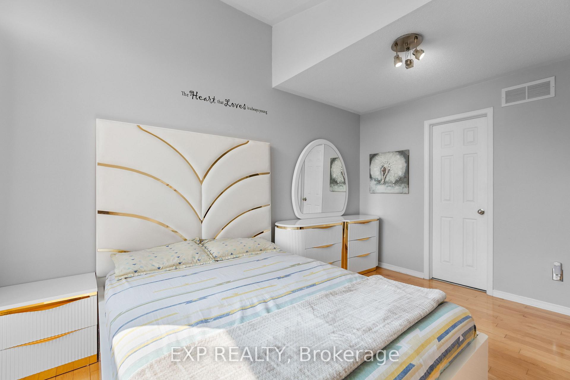 Photo 18 of 196 Daventry Crescent, Ottawa, Barrhaven - Longfields — HOMEH