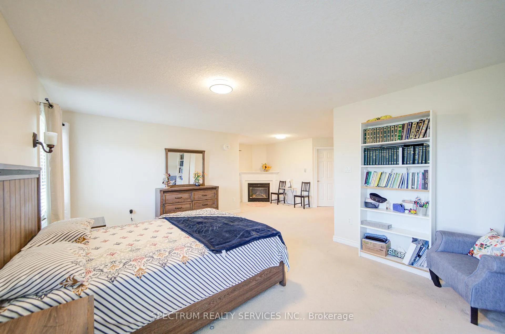 Photo 25 of 72 Graihawk Drive, Barrie, Ardagh — HOMEH