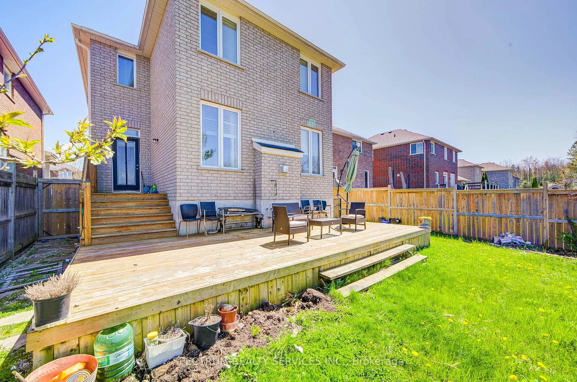 Photo 45 of 72 Graihawk Drive, Barrie, Ardagh — HOMEH