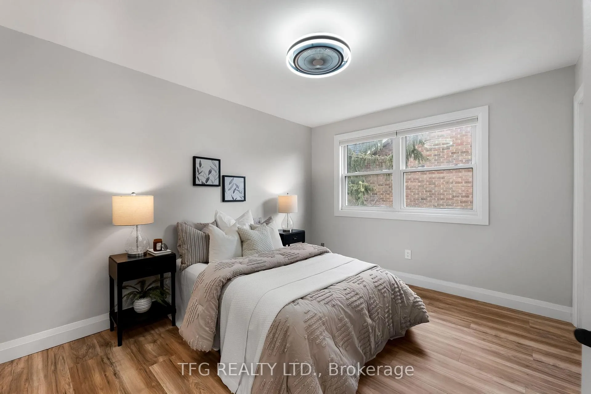 Photo 28 of 4 Carriage Lane, Clarington, Courtice — HOMEH