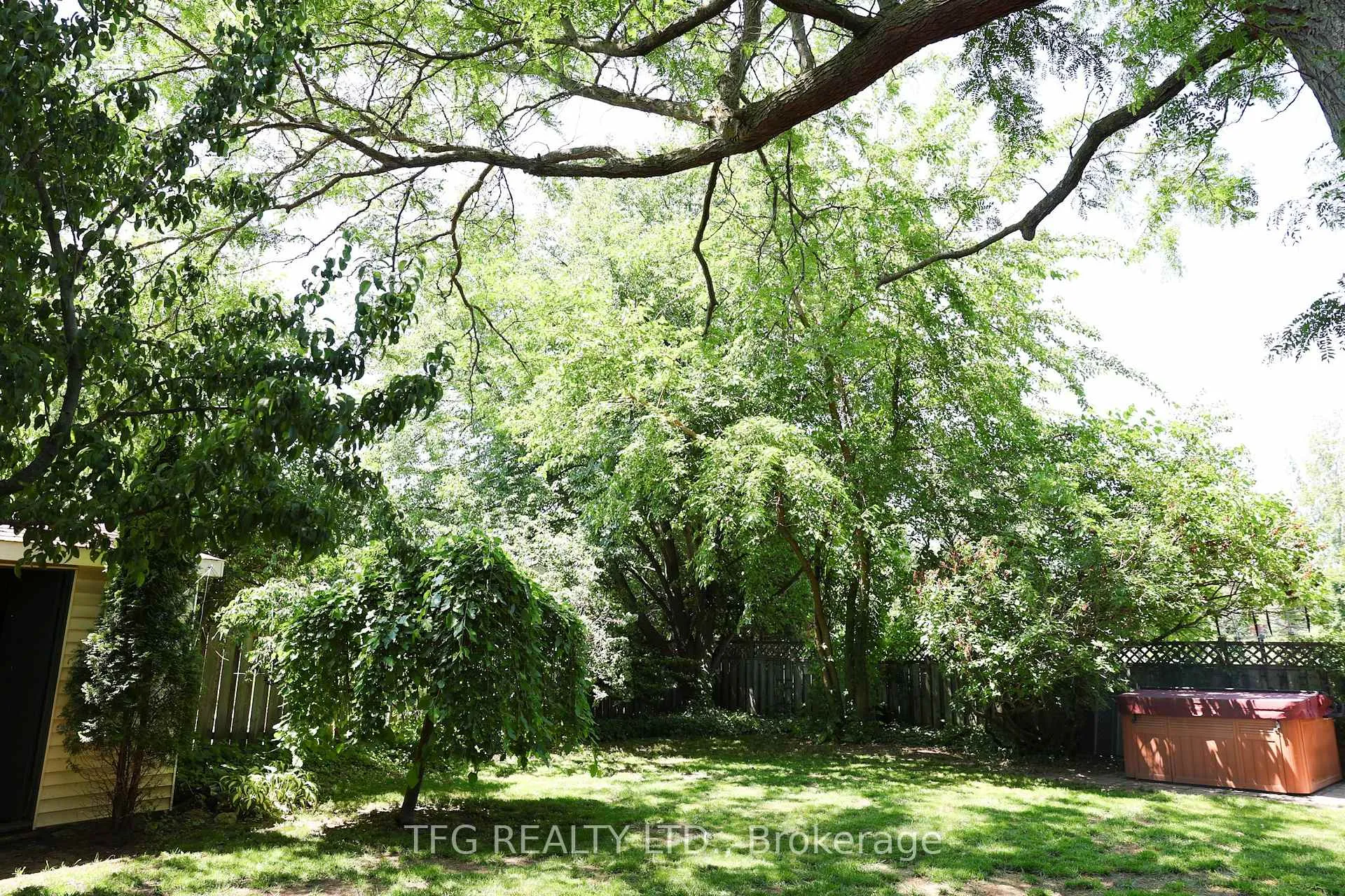 Photo 37 of 4 Carriage Lane, Clarington, Courtice — HOMEH