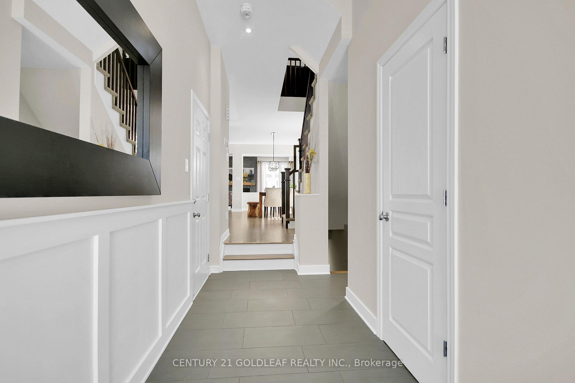 Photo 3 of 524 Earnscliffe Grove, Ottawa, Riverside South/Gloucester Glen — HOMEH