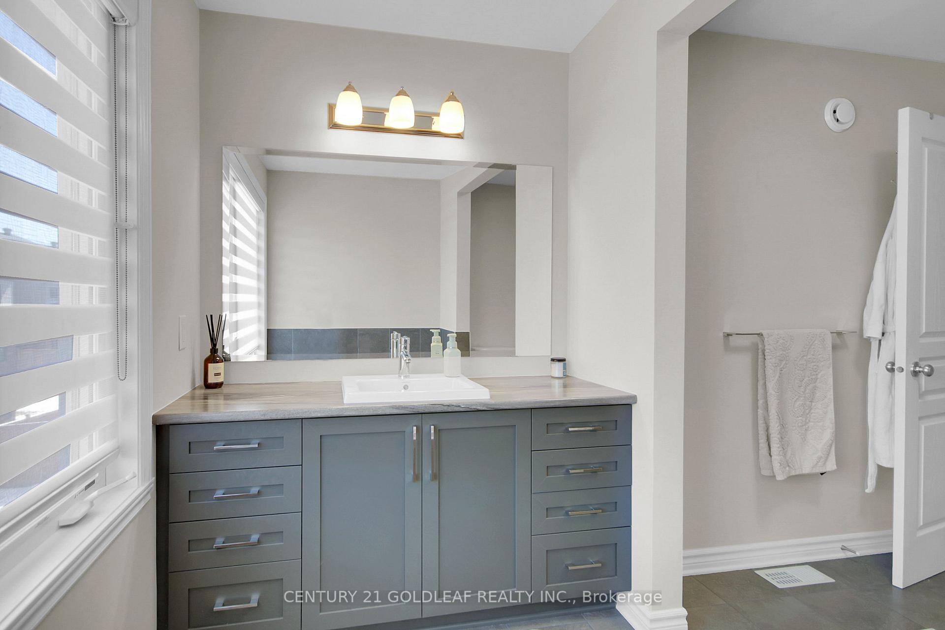 Photo 32 of 524 Earnscliffe Grove, Ottawa, Riverside South/Gloucester Glen — HOMEH