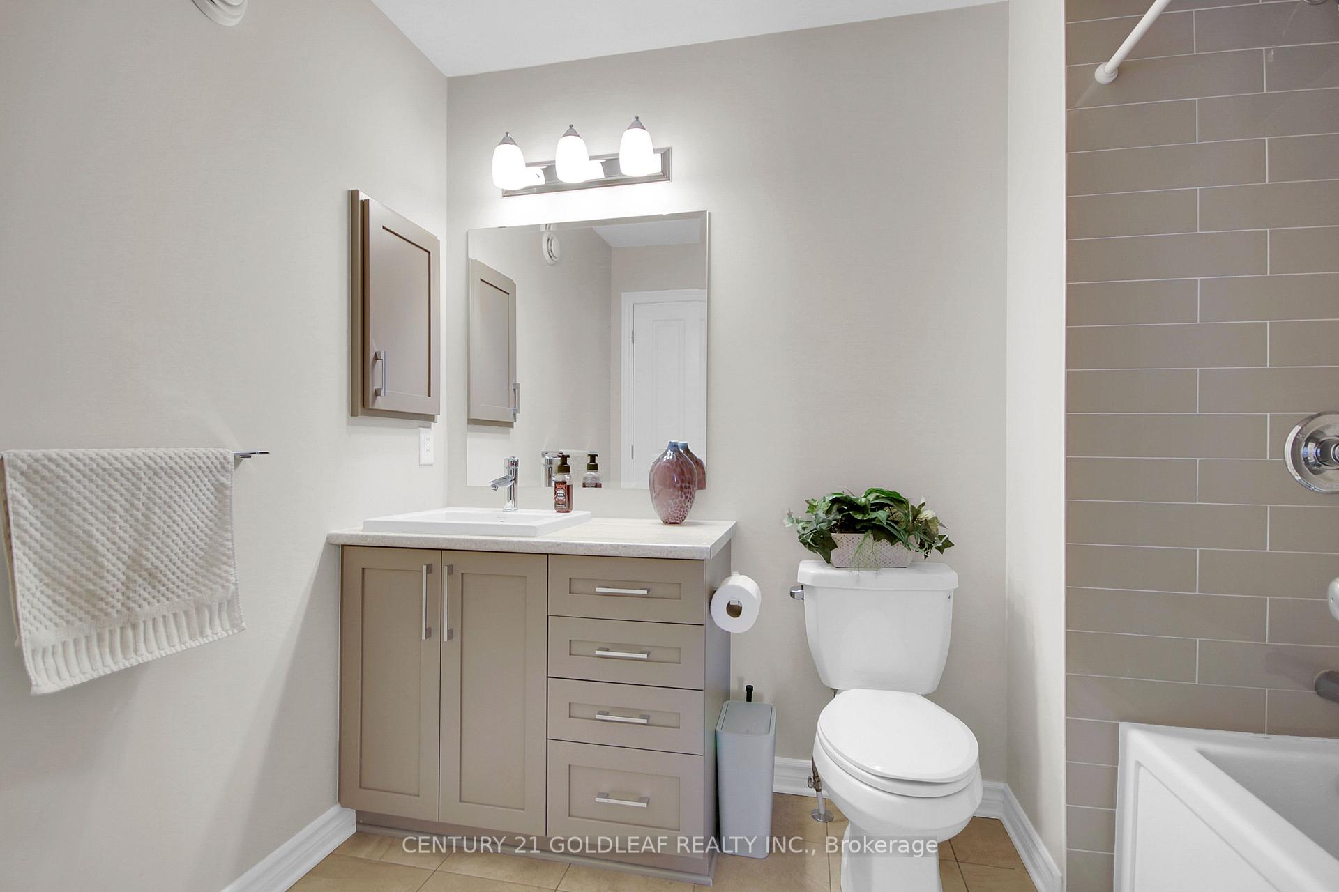 Photo 33 of 524 Earnscliffe Grove, Ottawa, Riverside South/Gloucester Glen — HOMEH