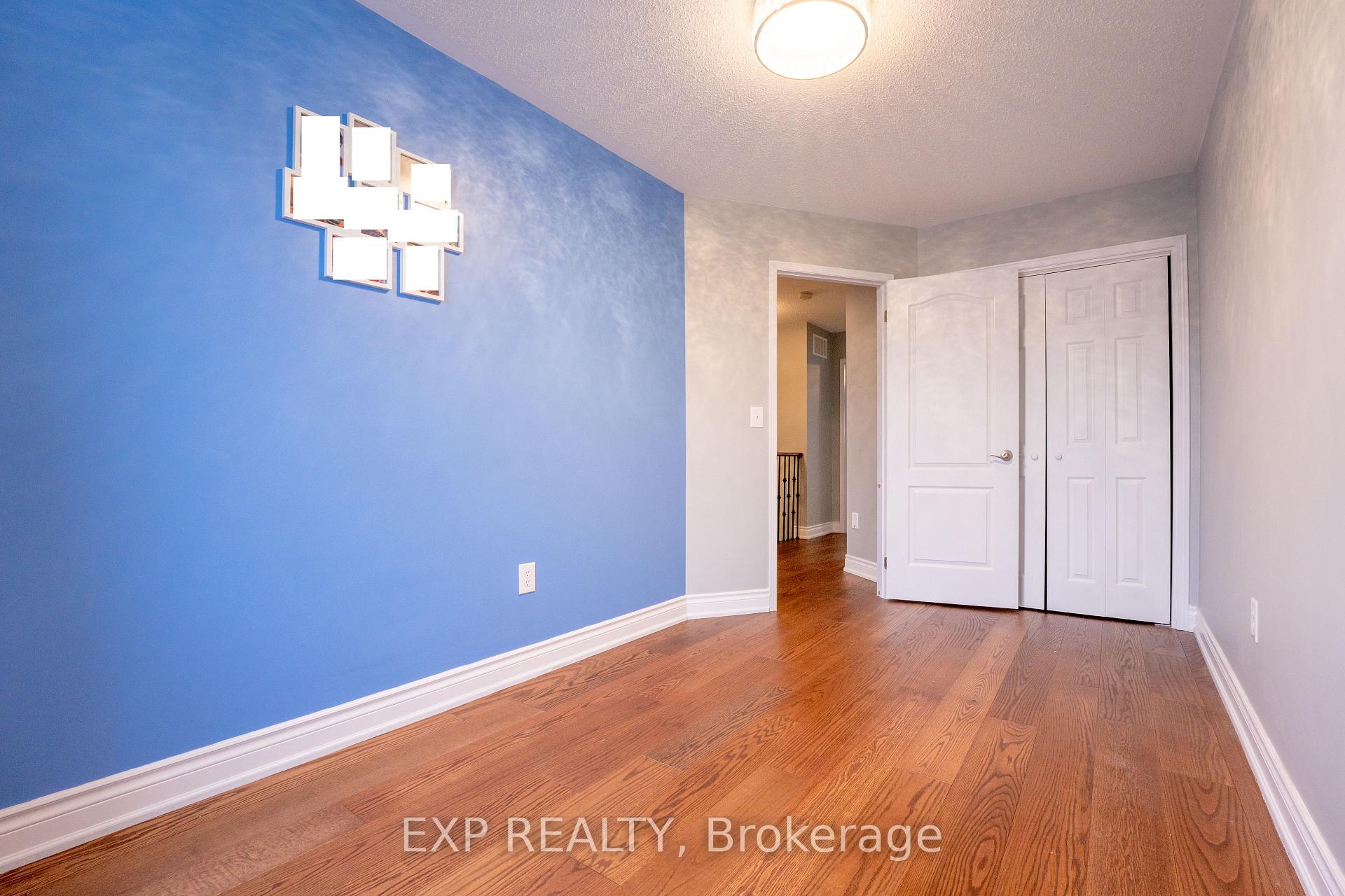 Photo 20 of 4800 Capri Crescent, Burlington, Alton — HOMEH