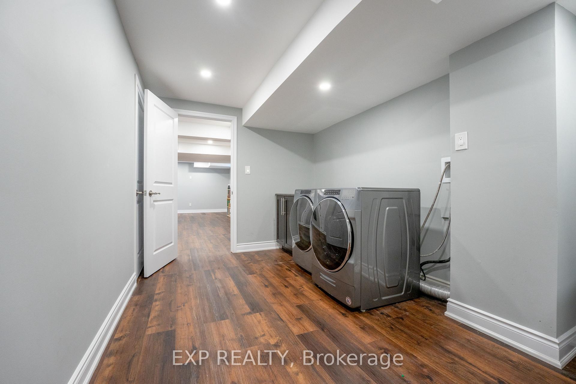 Photo 25 of 4800 Capri Crescent, Burlington, Alton — HOMEH