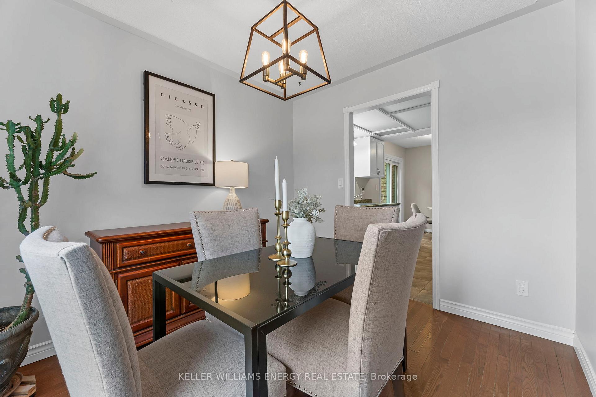 Photo 7 of 50 Kershaw Street, Clarington, Bowmanville — HOMEH