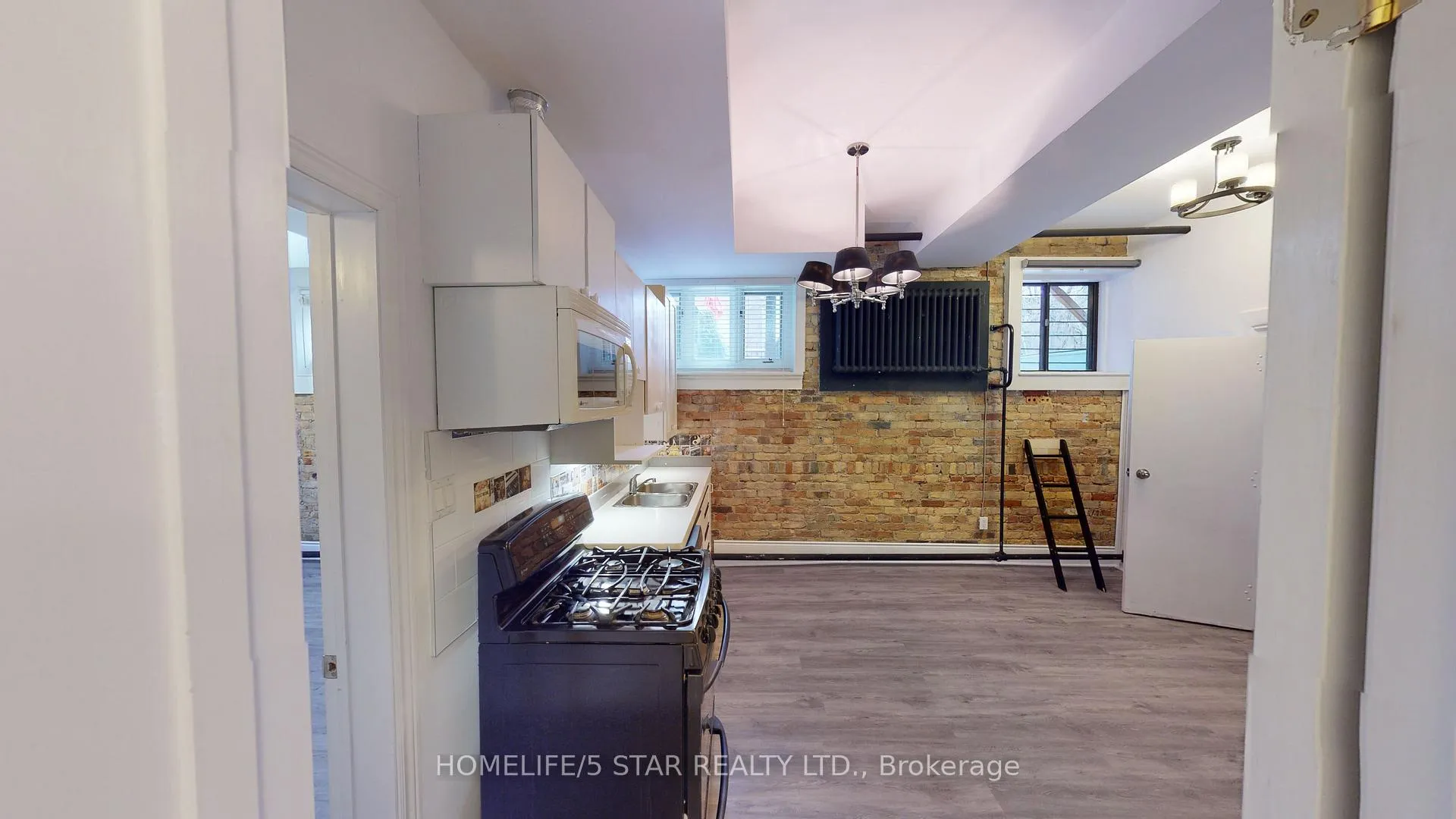 Photo 5 of Unit 202, 1152 Gerrard Street E, Toronto, South Riverdale — HOMEH
