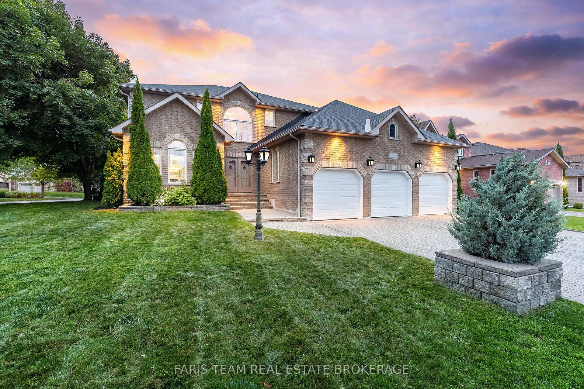 Photo 2 of 2 Sumac Street, Barrie, Bayshore — HOMEH