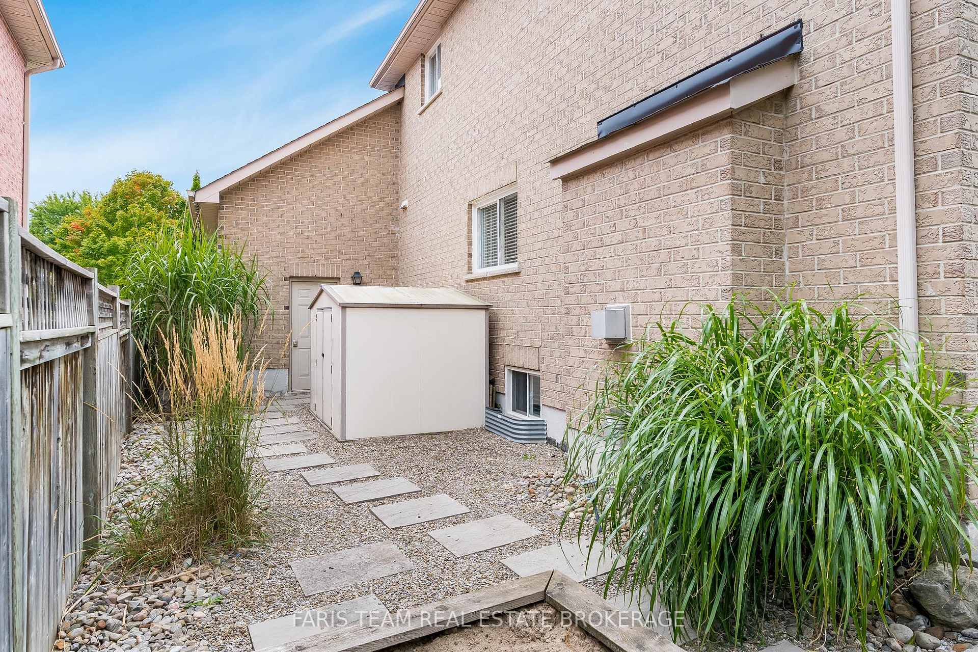 Photo 45 of 2 Sumac Street, Barrie, Bayshore — HOMEH