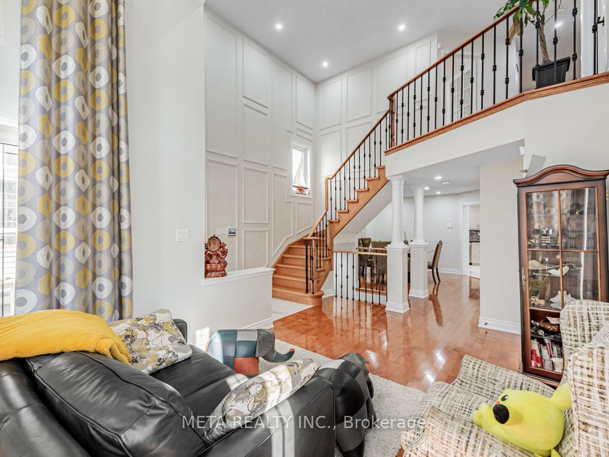 Photo 7 of 867 Audley Road S, Ajax, South East — HOMEH