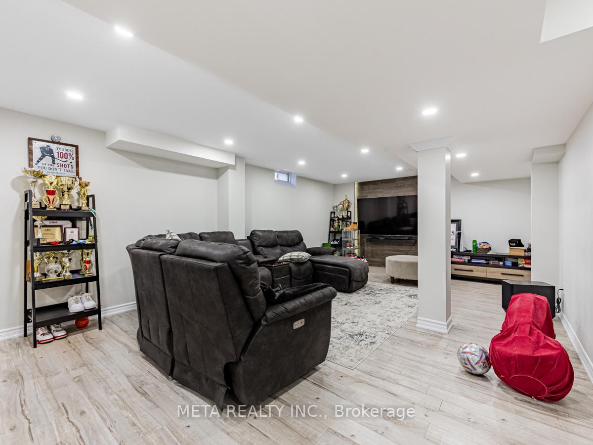 Photo 34 of 867 Audley Road S, Ajax, South East — HOMEH