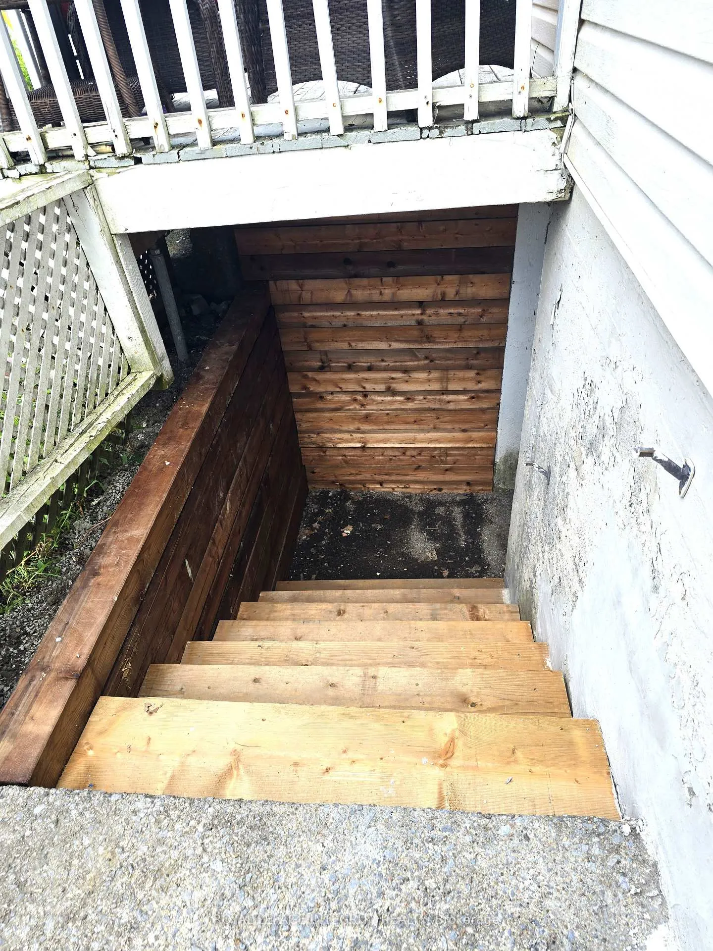 Photo 5 of 322 Cumberland Street, Cornwall — HOMEH