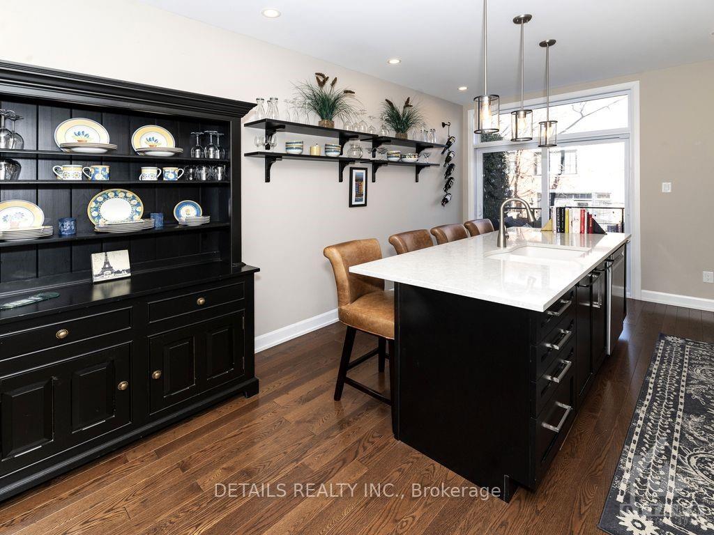 Photo 8 of 43 Oblats Avenue, Ottawa, Ottawa East — HOMEH