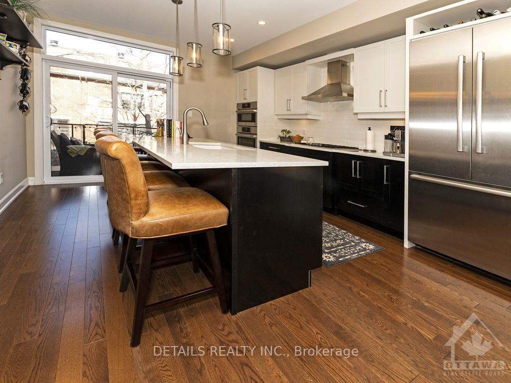 Photo 9 of 43 Oblats Avenue, Ottawa, Ottawa East — HOMEH