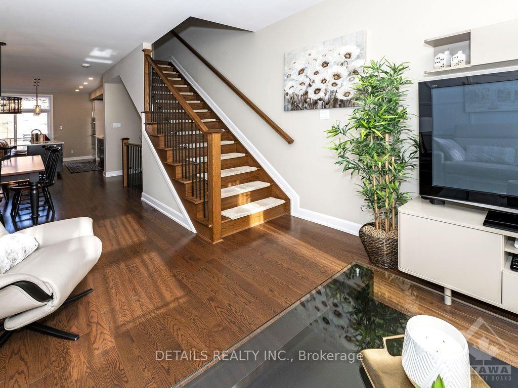 Photo 17 of 43 Oblats Avenue, Ottawa, Ottawa East — HOMEH