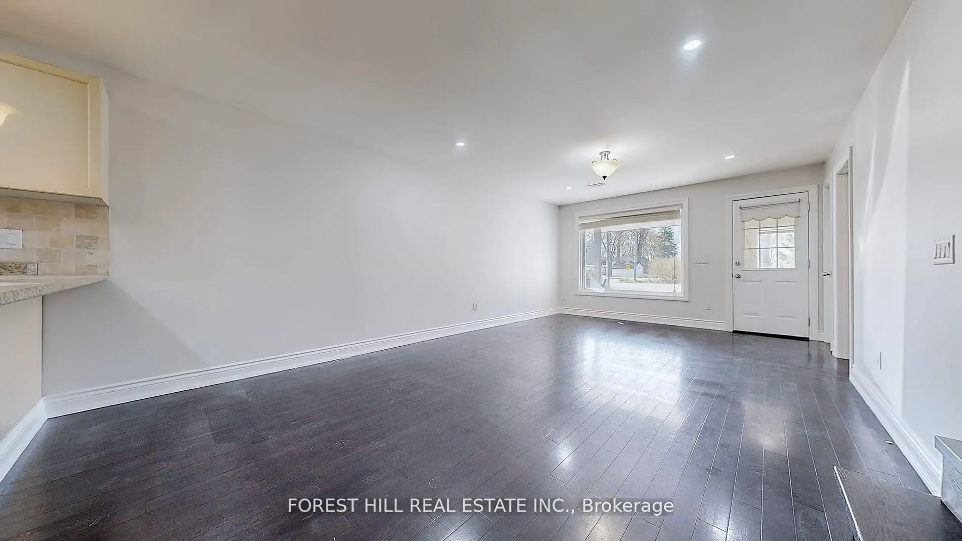 Photo 4 of 1118 Gilford Road, Innisfil, Gilford — HOMEH