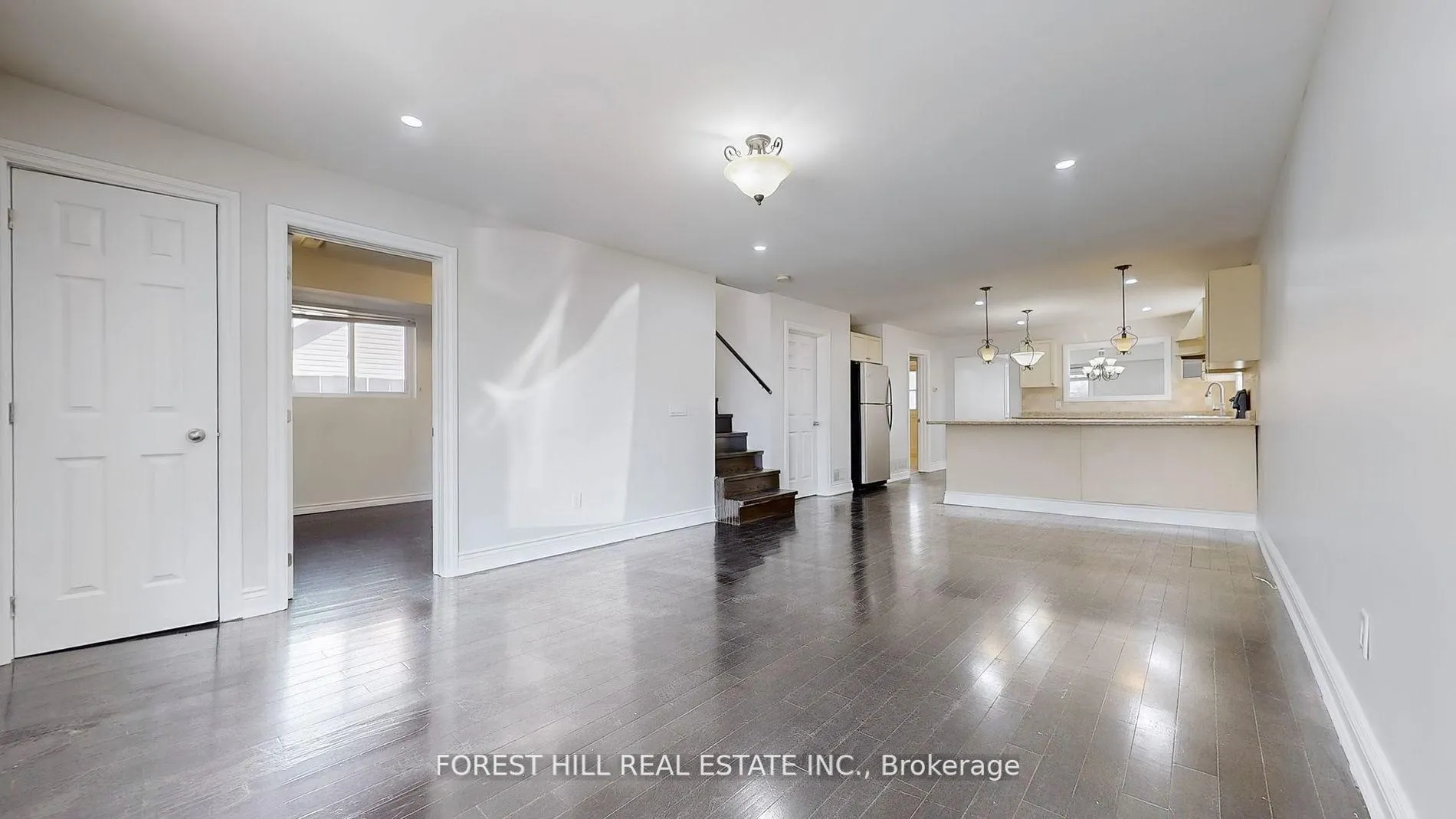 Photo 8 of 1118 Gilford Road, Innisfil, Gilford — HOMEH