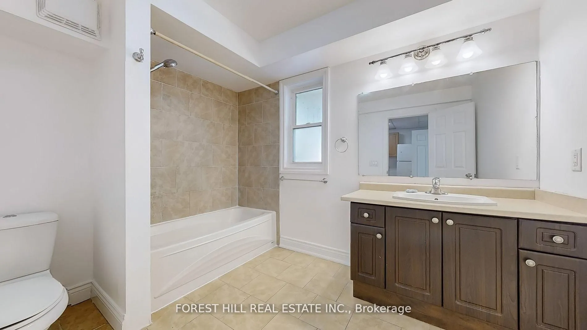Photo 20 of 1118 Gilford Road, Innisfil, Gilford — HOMEH