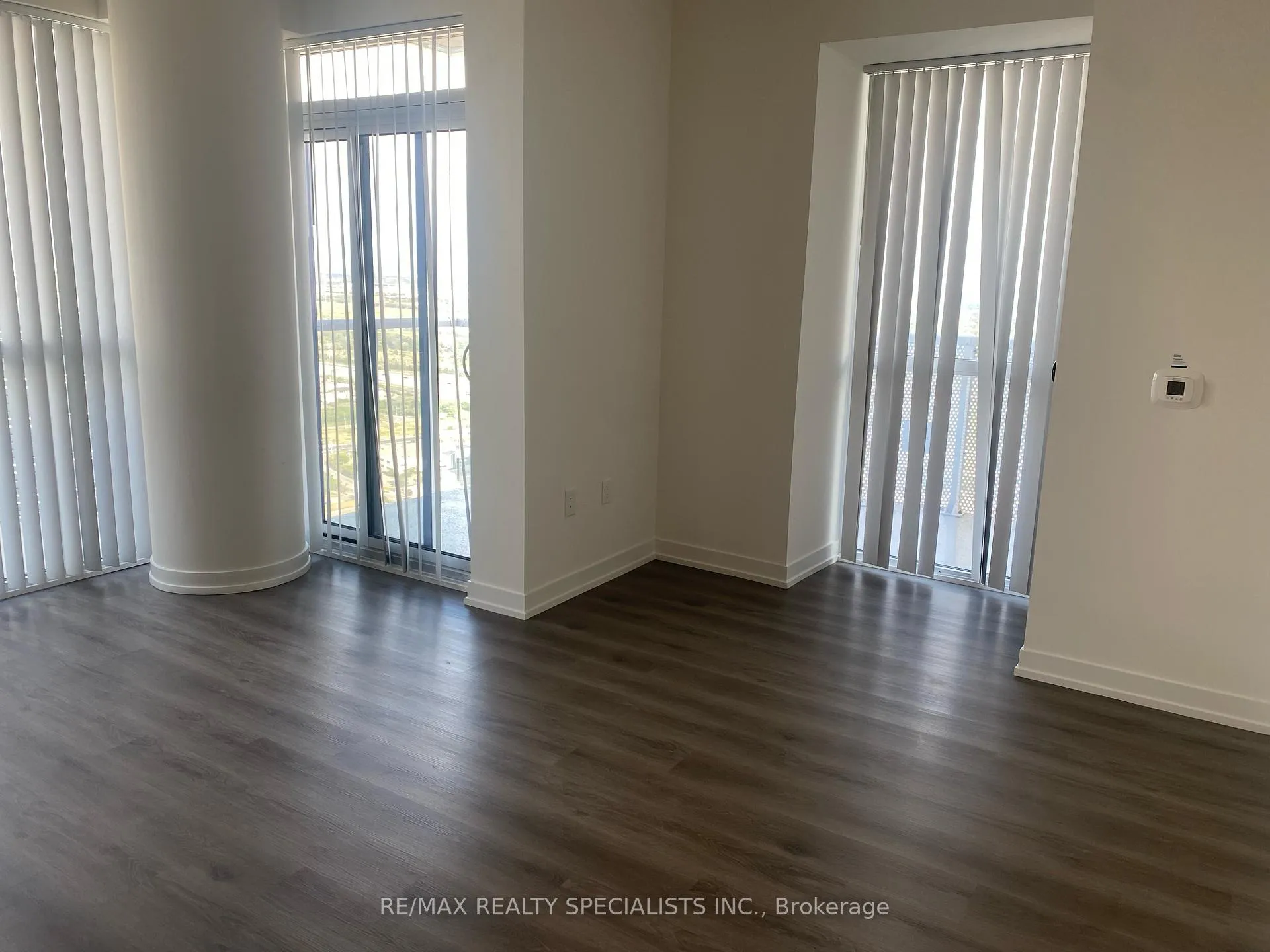 Photo 12 of Unit 5202, 225 Commerce Street, Vaughan, Vaughan Corporate Centre — HOMEH