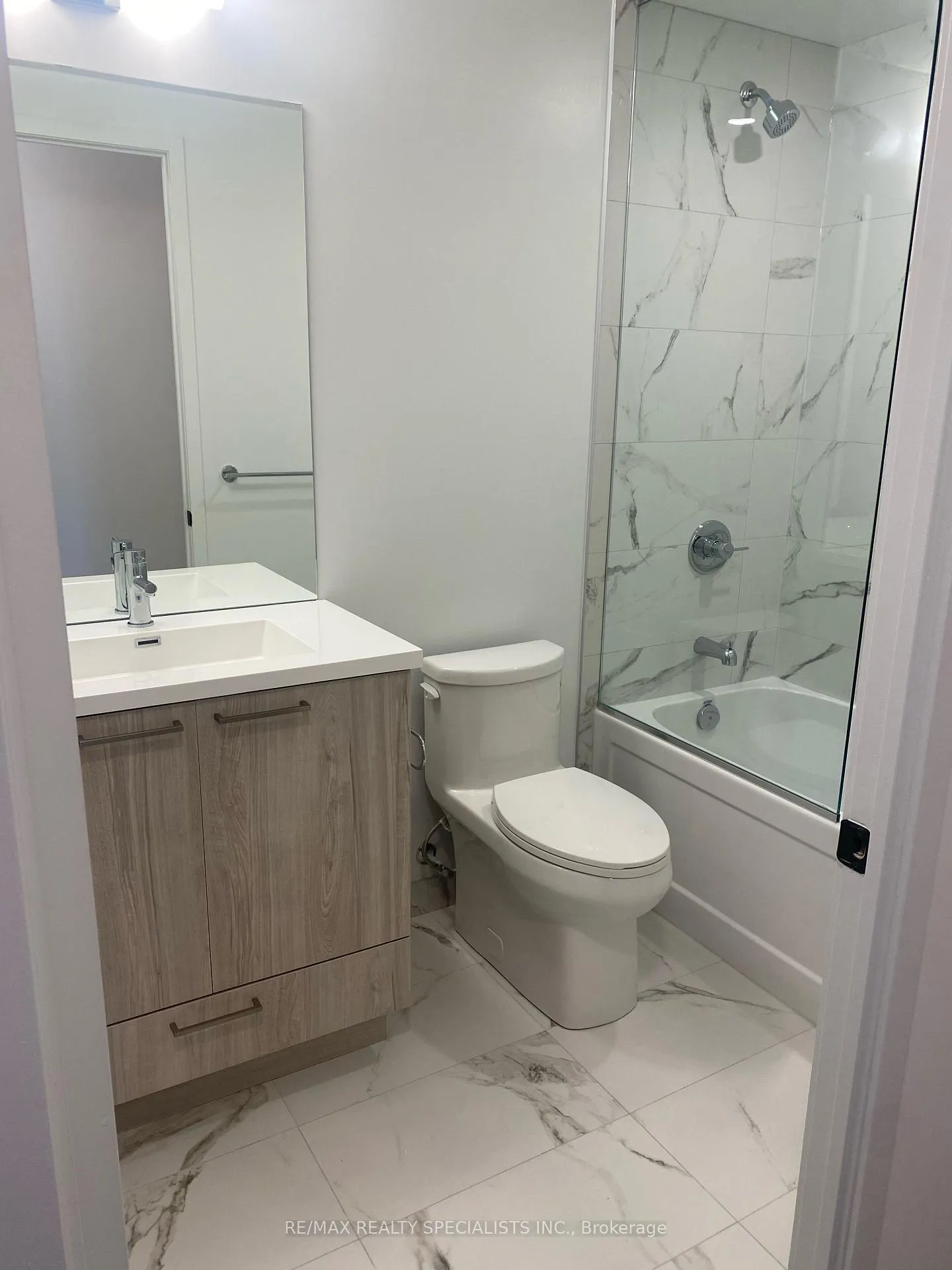 Photo 16 of Unit 5202, 225 Commerce Street, Vaughan, Vaughan Corporate Centre — HOMEH