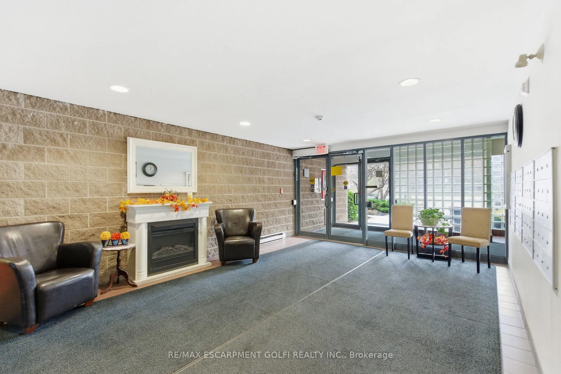 Photo 8 of Unit 510, 175 Hunter Street E, Hamilton, Corktown — HOMEH