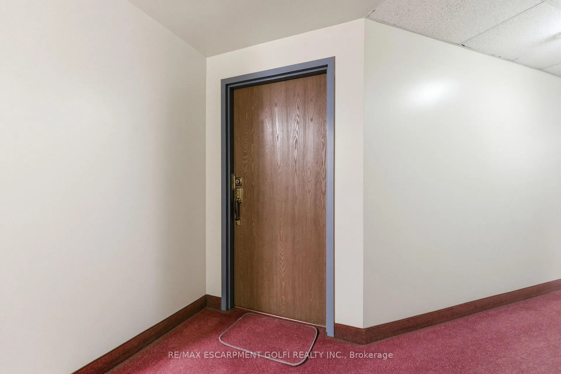 Photo 15 of Unit 510, 175 Hunter Street E, Hamilton, Corktown — HOMEH