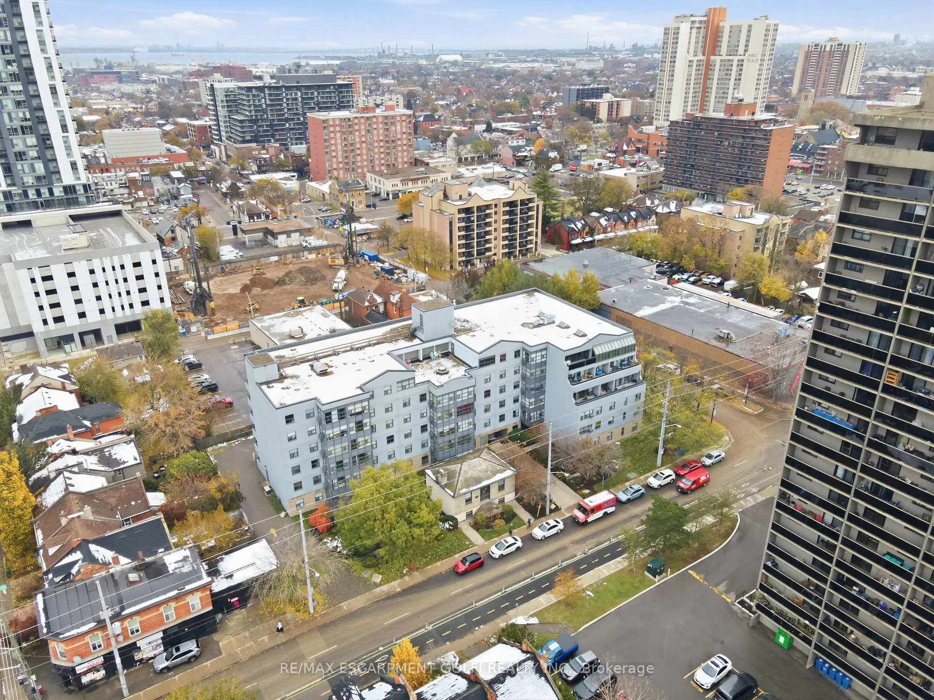 Photo 60 of Unit 510, 175 Hunter Street E, Hamilton, Corktown — HOMEH