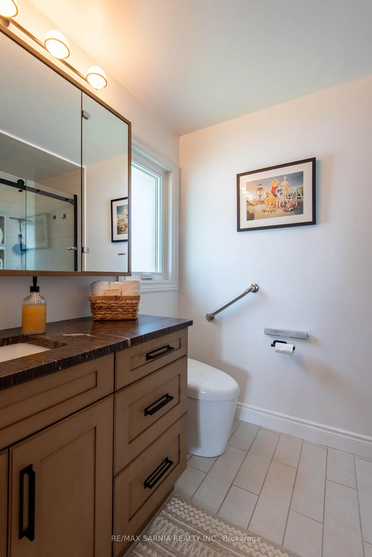 Photo 27 of 4062 Bluepoint Drive, Plympton-Wyoming, Plympton Wyoming — HOMEH
