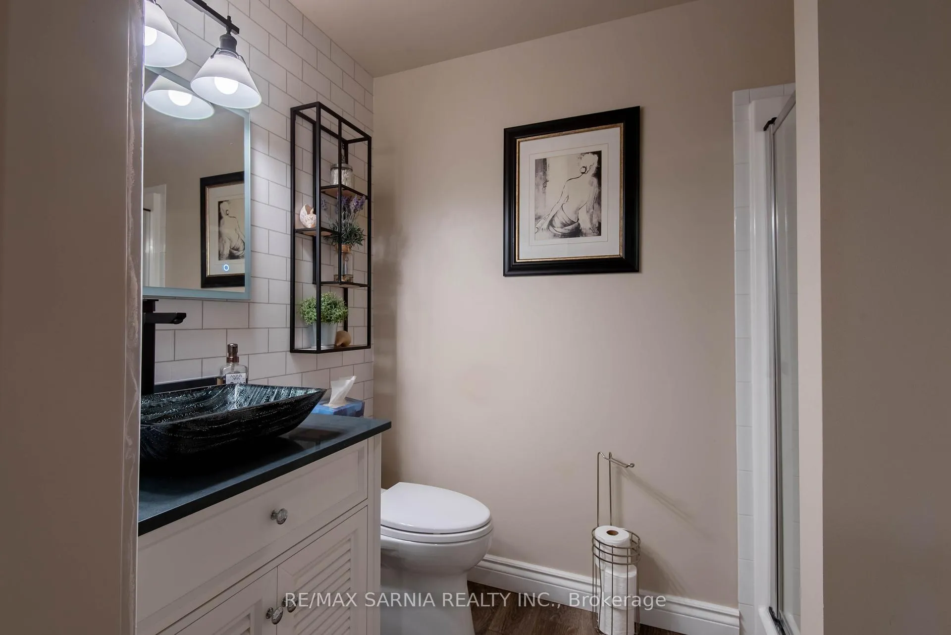 Photo 39 of 4062 Bluepoint Drive, Plympton-Wyoming, Plympton Wyoming — HOMEH