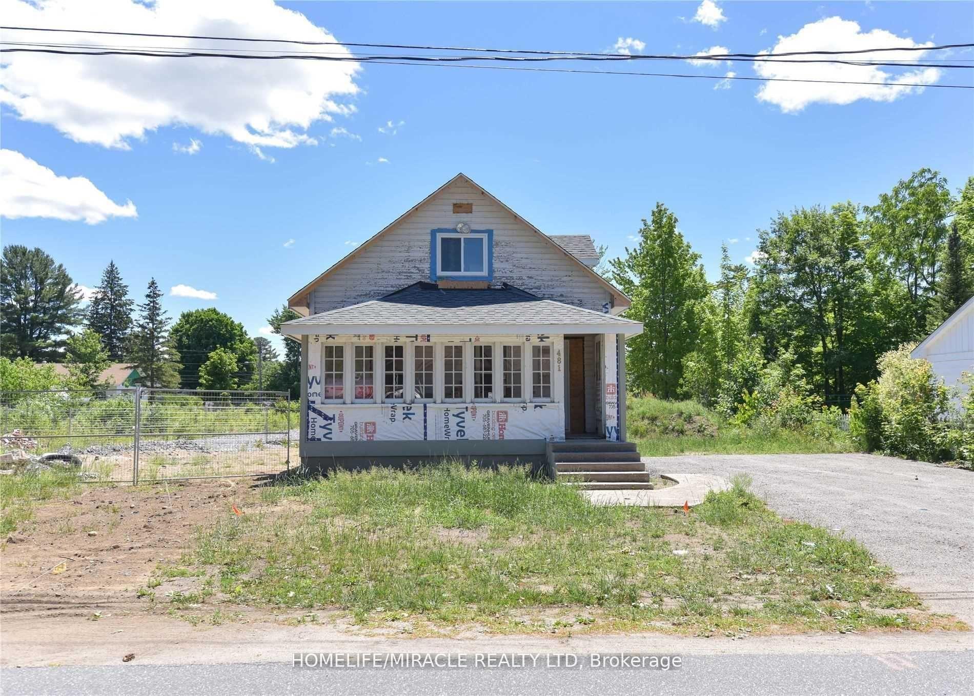 Photo 3 of 481 David Street, Gravenhurst, Muskoka (S) — HOMEH