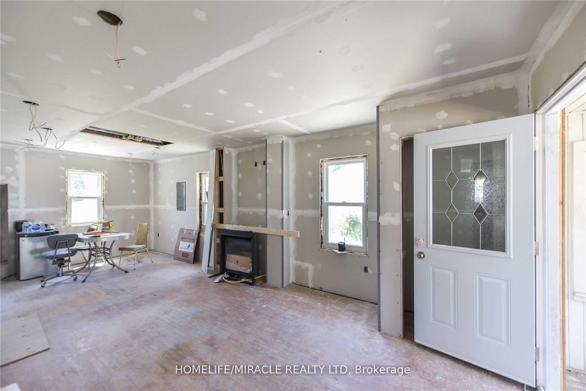Photo 13 of 481 David Street, Gravenhurst, Muskoka (S) — HOMEH