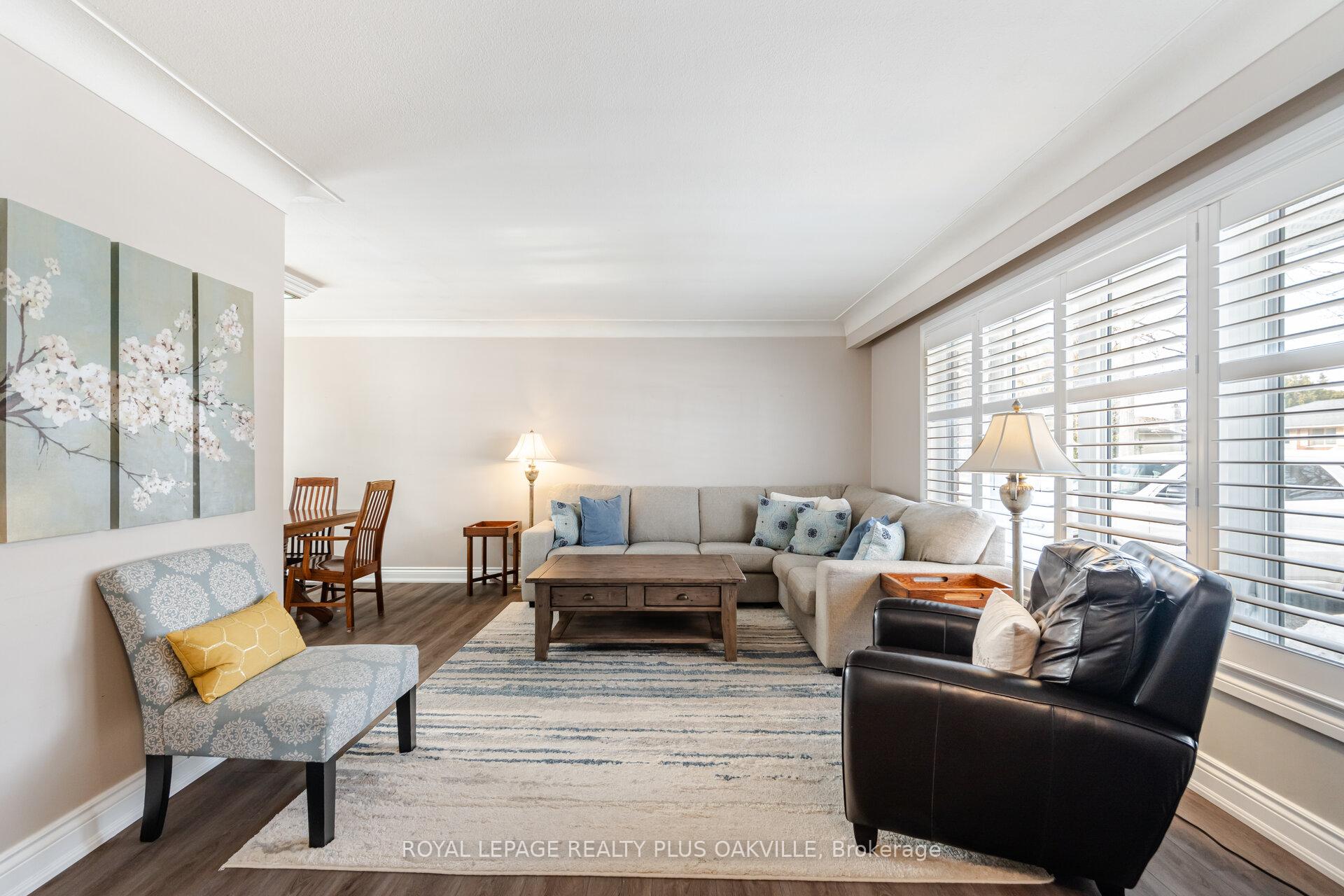 Photo 6 of 5398 Spruce Avenue, Burlington, Appleby — HOMEH