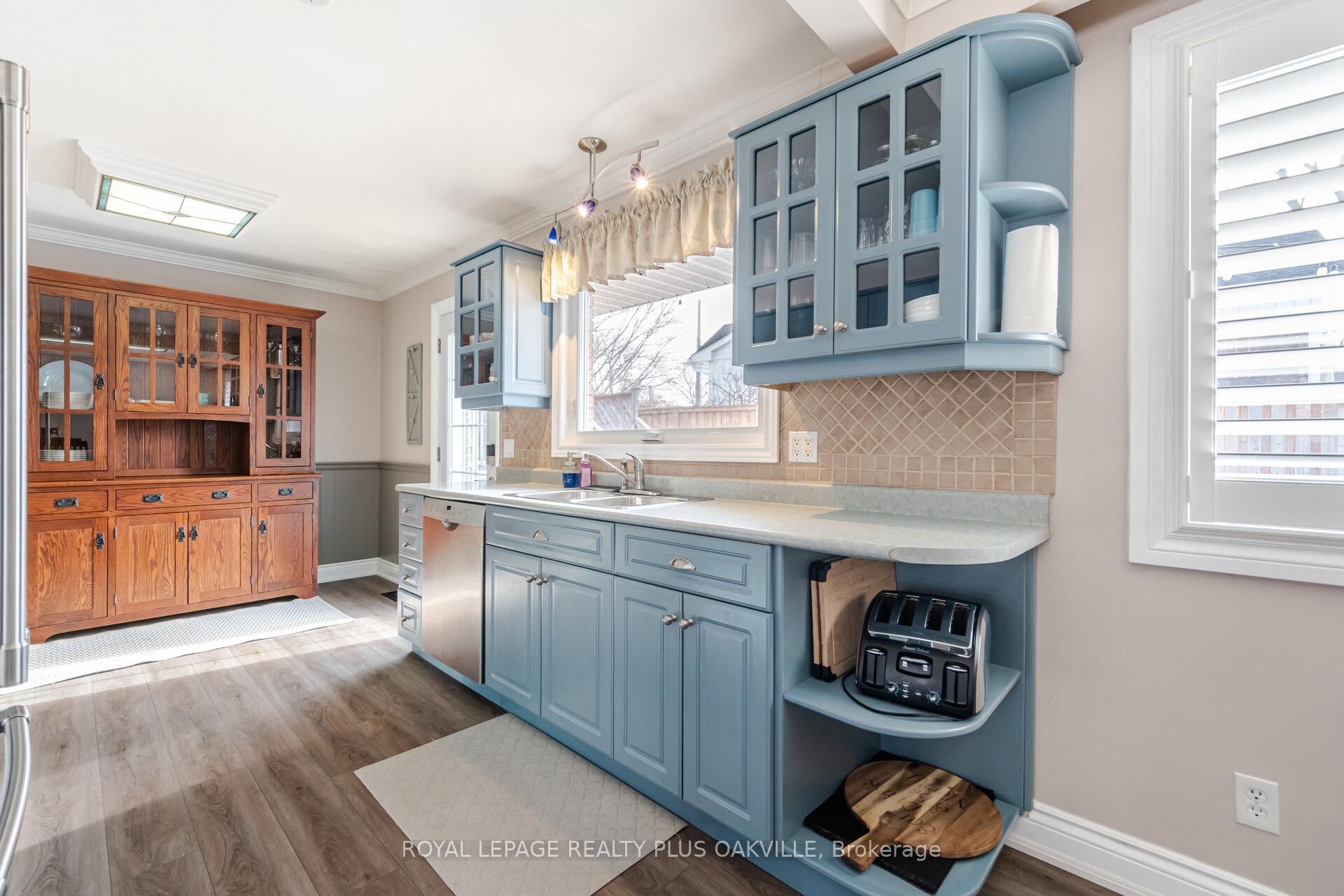 Photo 13 of 5398 Spruce Avenue, Burlington, Appleby — HOMEH