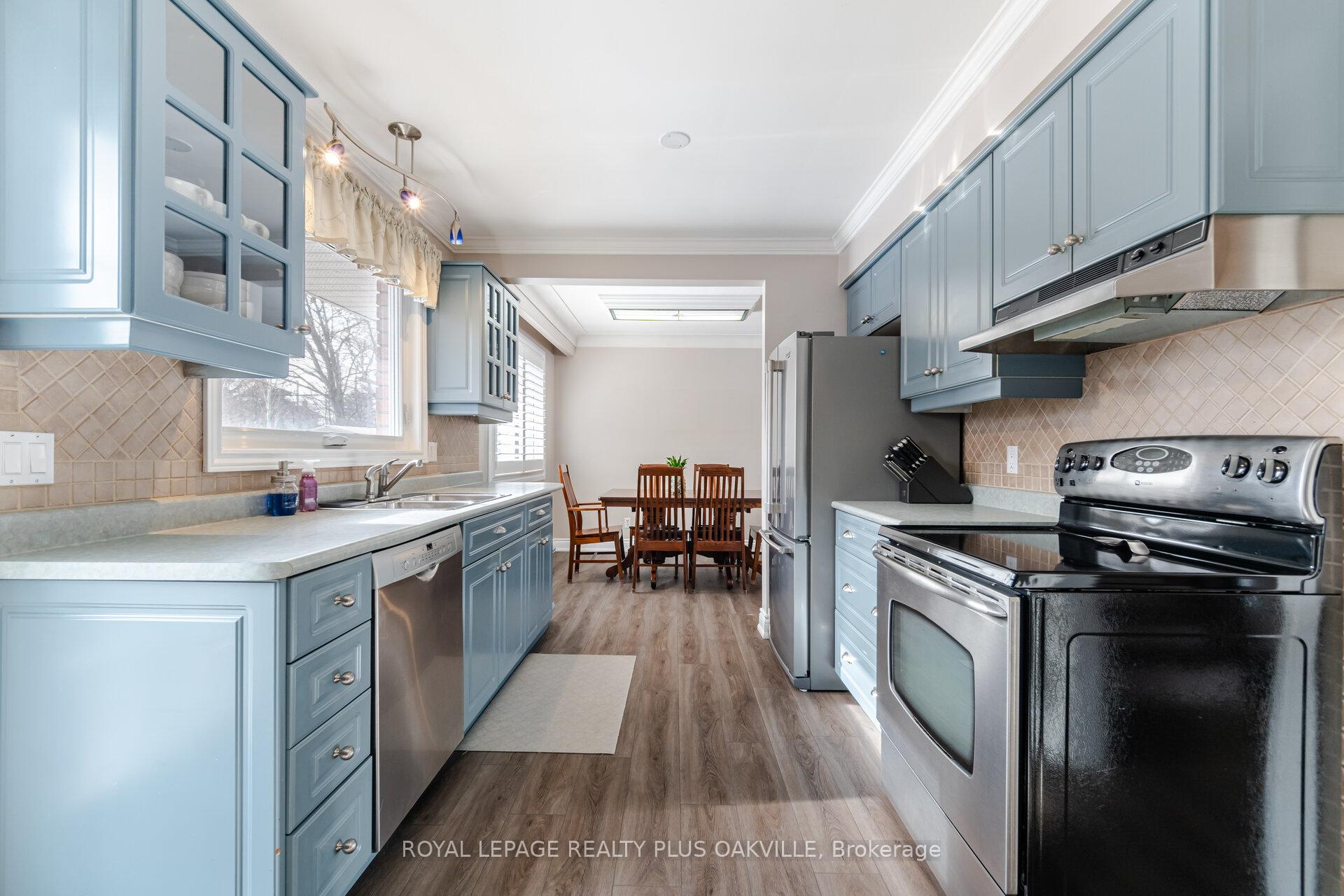 Photo 14 of 5398 Spruce Avenue, Burlington, Appleby — HOMEH