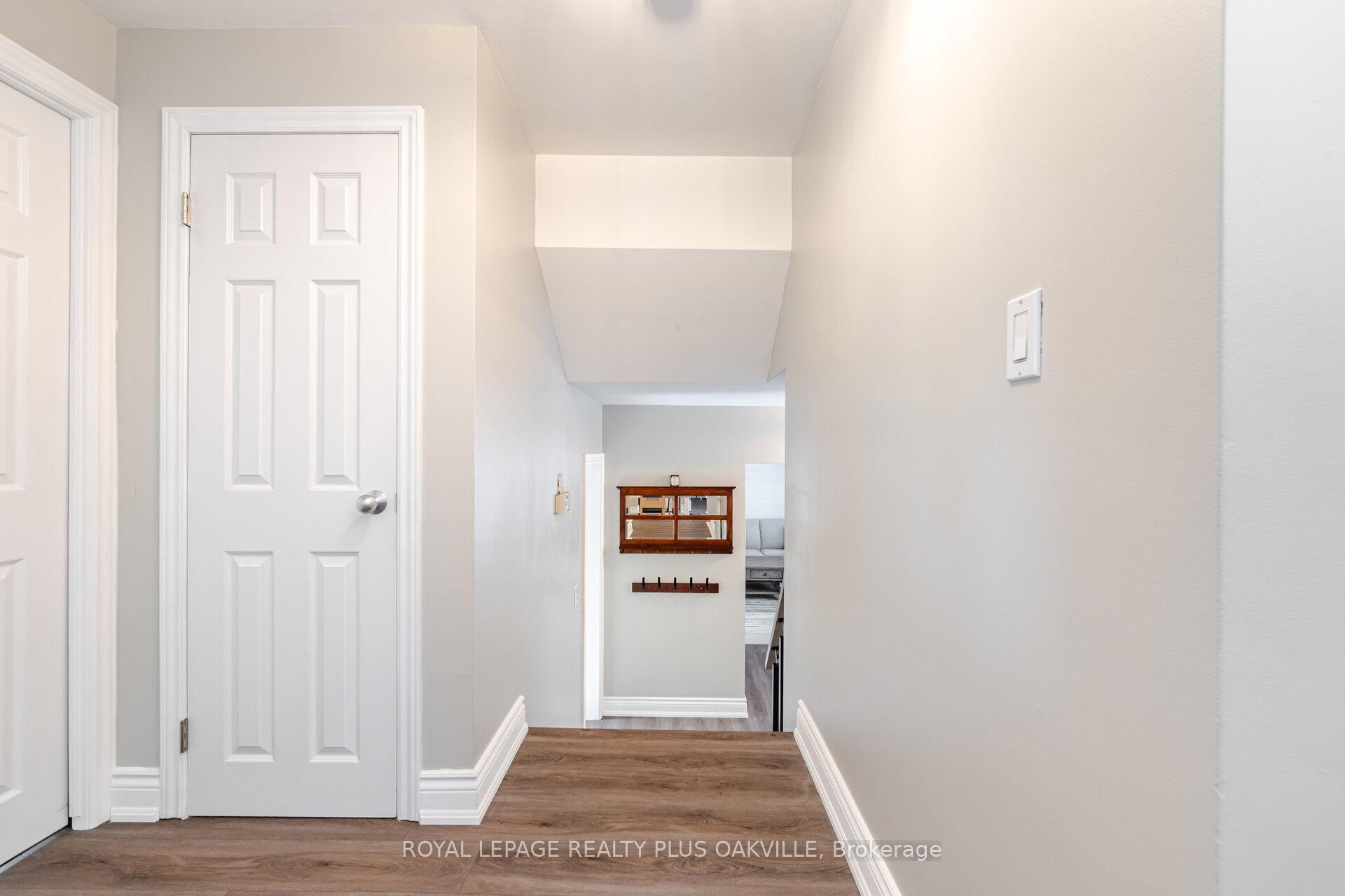 Photo 20 of 5398 Spruce Avenue, Burlington, Appleby — HOMEH