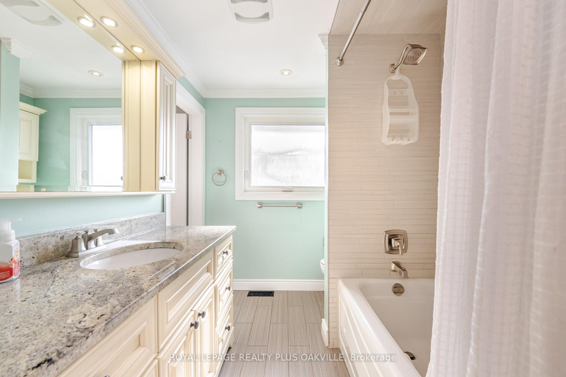 Photo 26 of 5398 Spruce Avenue, Burlington, Appleby — HOMEH