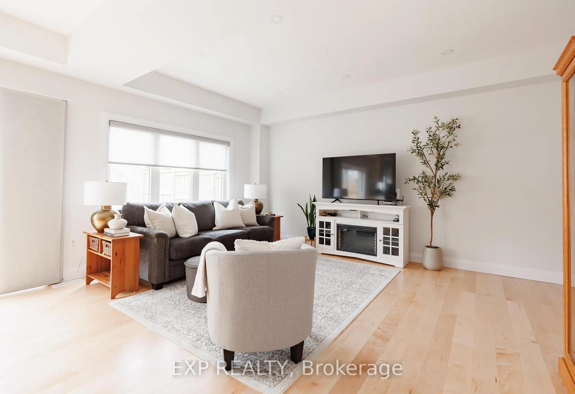 Photo 10 of 164 Snyder Avenue N, Woolwich — HOMEH