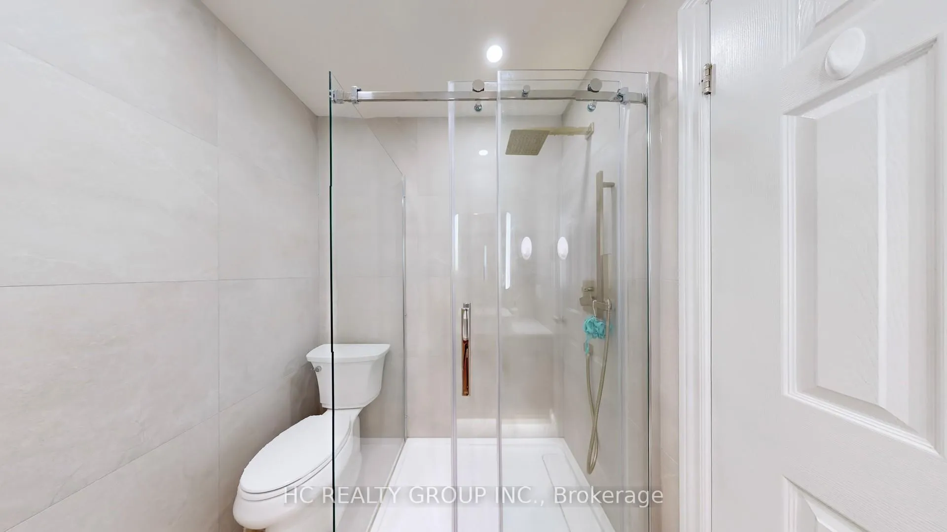 Photo 25 of 21 Sir Constantine Drive, Markham, Markham Village — HOMEH