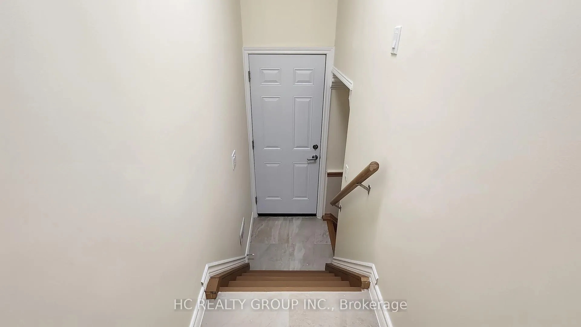 Photo 26 of 21 Sir Constantine Drive, Markham, Markham Village — HOMEH