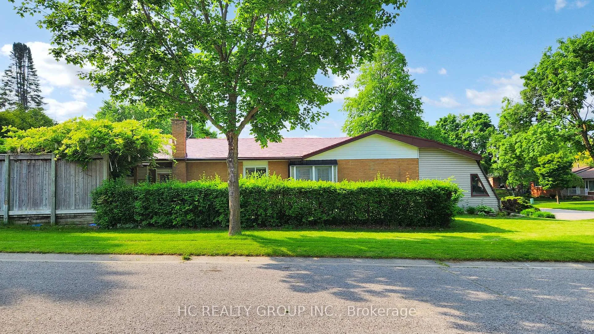 Photo 47 of 21 Sir Constantine Drive, Markham, Markham Village — HOMEH