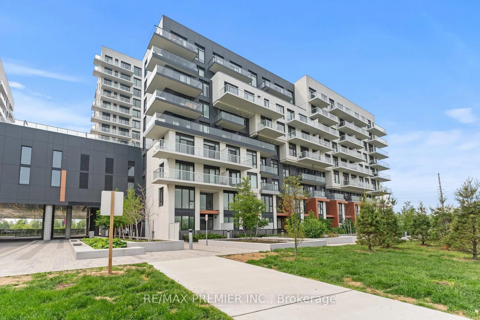 Front of Unit 111, 10 Rouge Valley Drive W