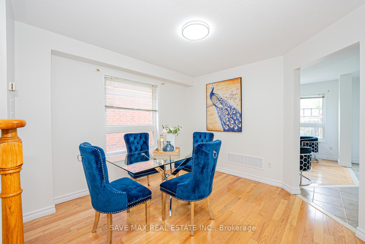 Photo 6 of 100 Bushmill Circle, Brampton, Fletcher's Meadow — HOMEH