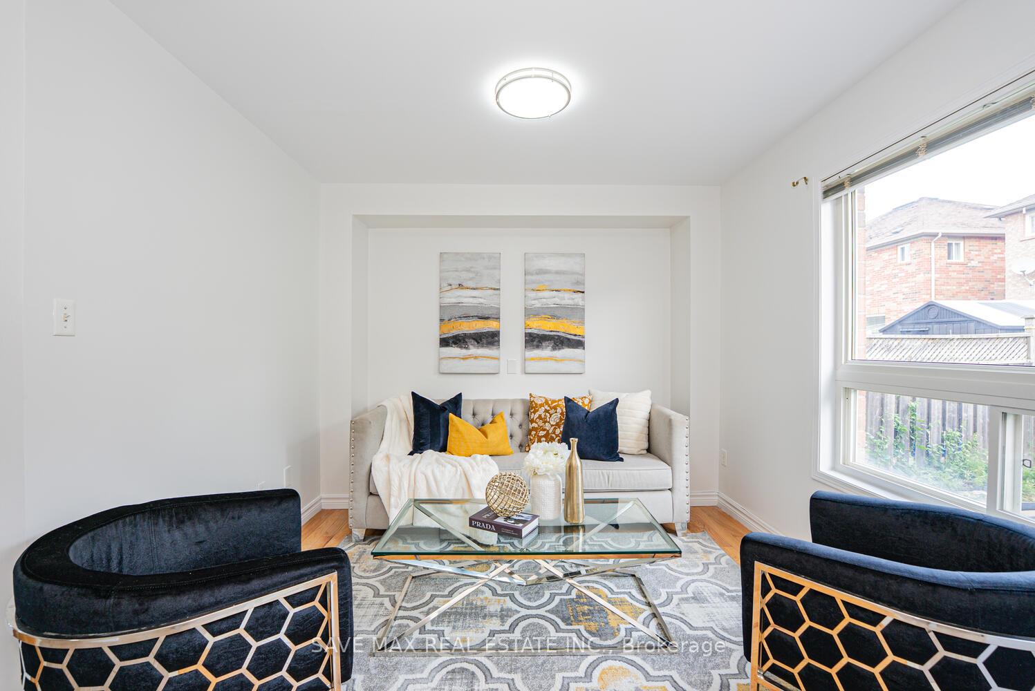 Photo 15 of 100 Bushmill Circle, Brampton, Fletcher's Meadow — HOMEH