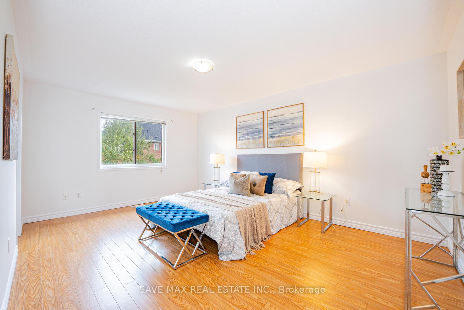 Photo 25 of 100 Bushmill Circle, Brampton, Fletcher's Meadow — HOMEH