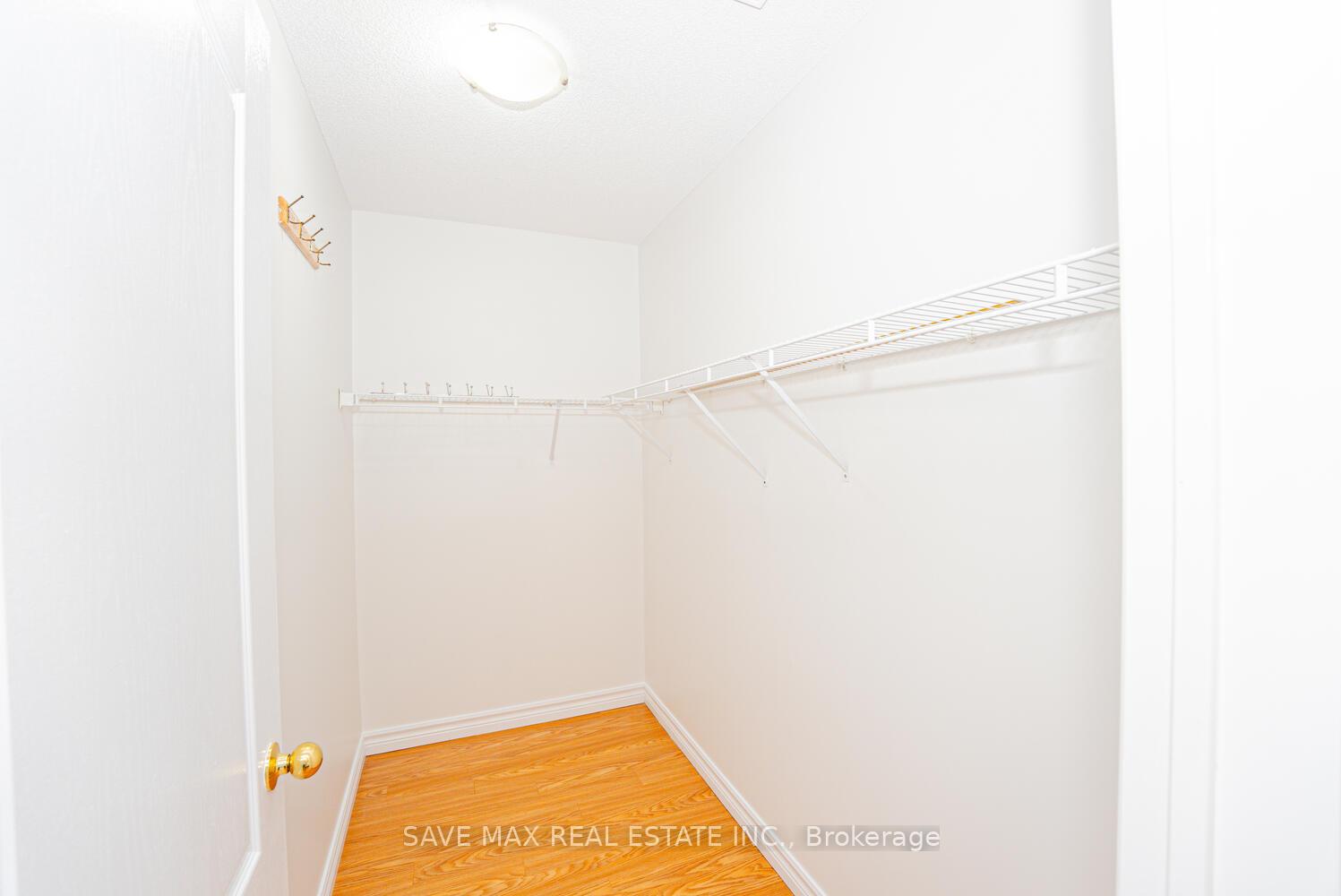 Photo 31 of 100 Bushmill Circle, Brampton, Fletcher's Meadow — HOMEH