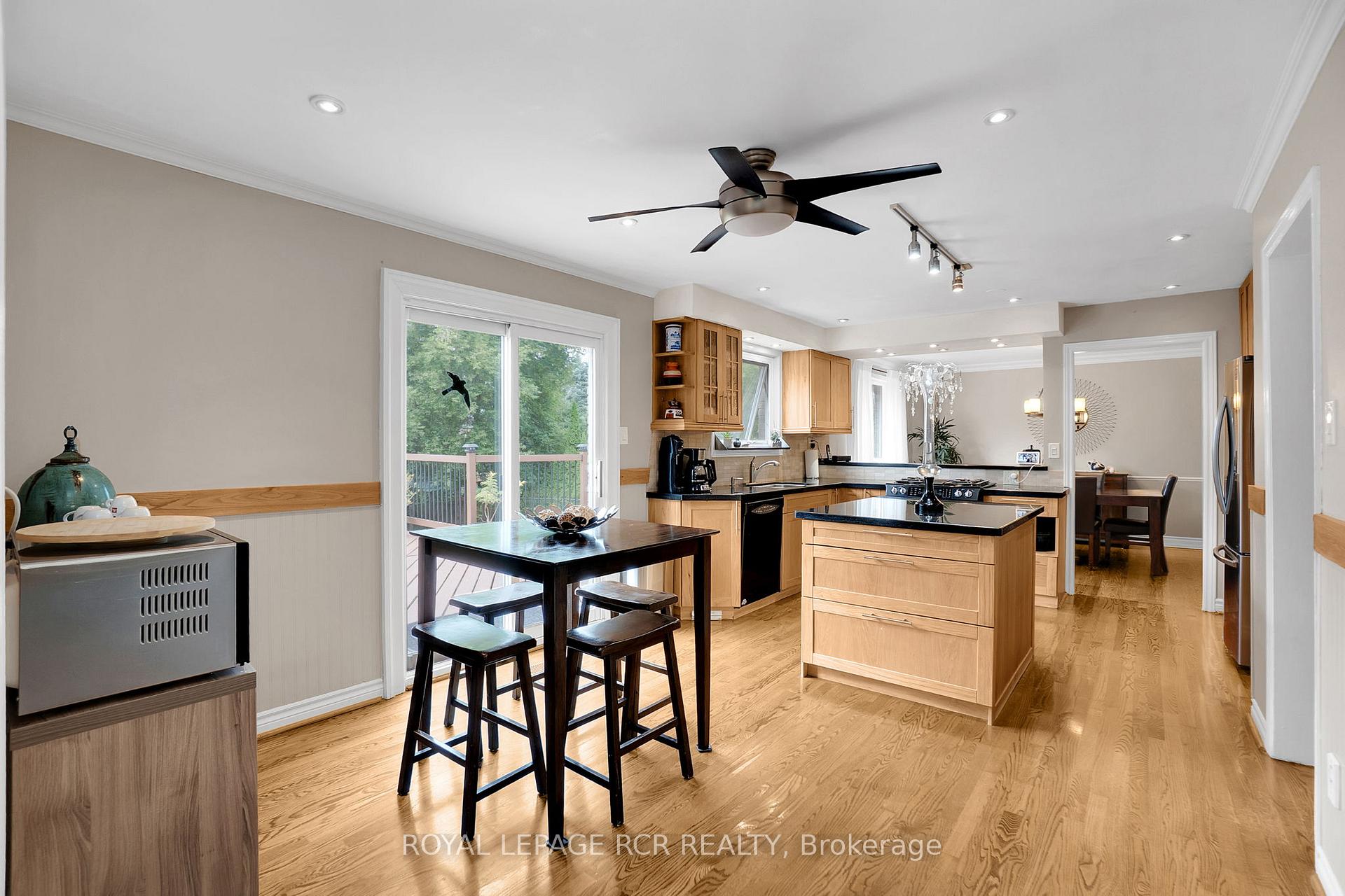 Photo 17 of 45 Westview Crescent, Caledon, Palgrave — HOMEH