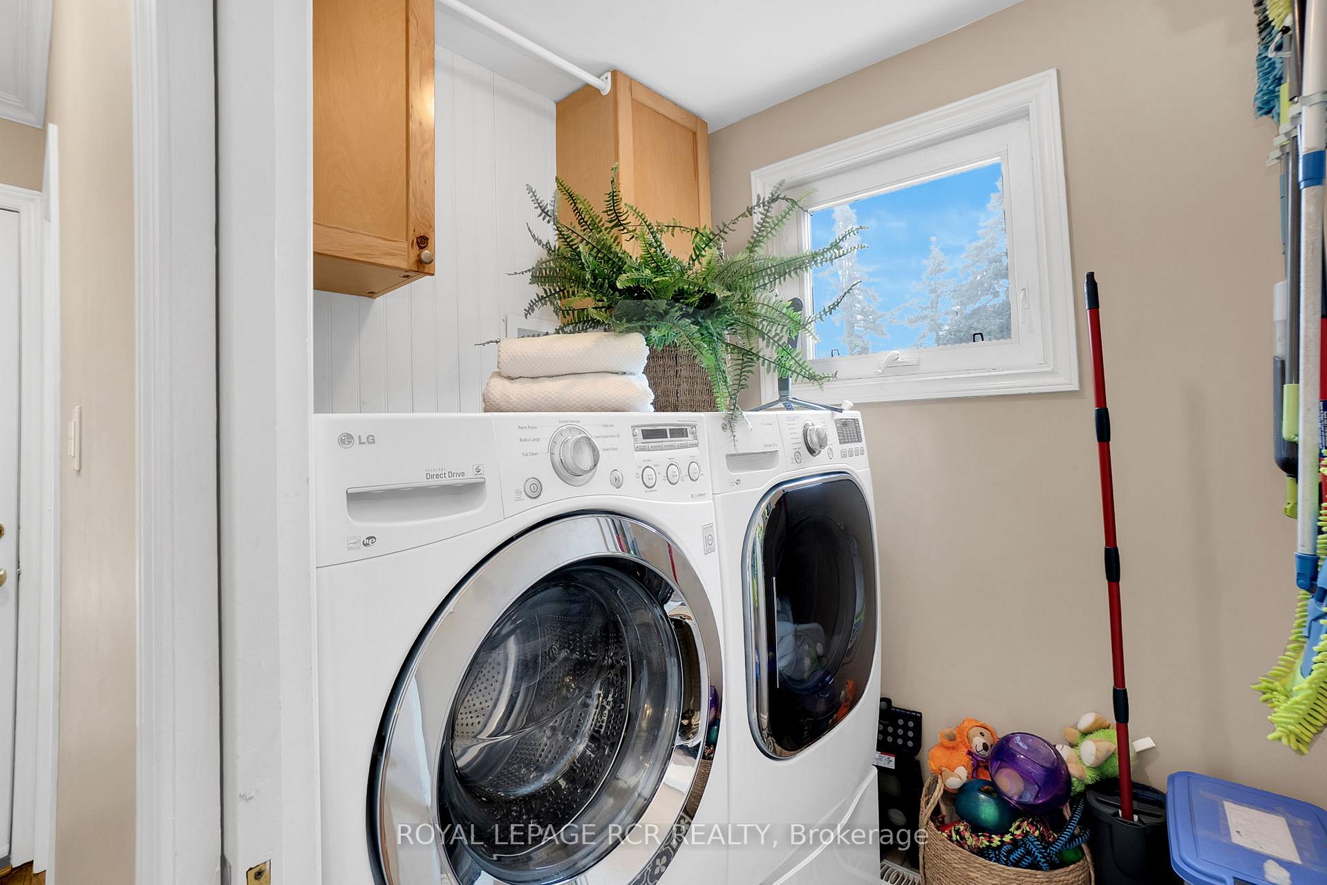 Photo 21 of 45 Westview Crescent, Caledon, Palgrave — HOMEH